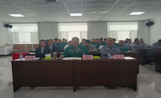 7.装配式总公司开工大会现。ù硐峦计柿浚副本.jpg