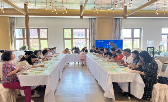 4.南山运营公司联合人生就是博官网南山烘焙社群线下活动_副本.jpg