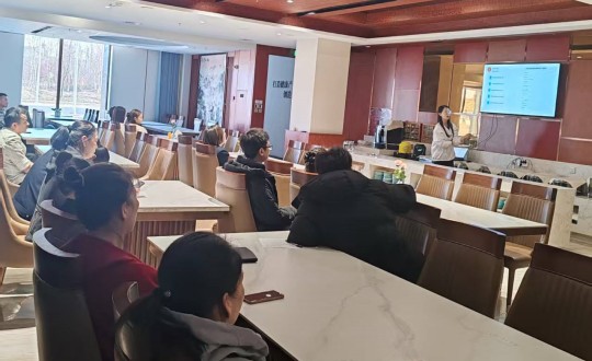 3.长白山人生就是博官网酒店组织开展酒店制度及人力资源相关培训_副本.jpg